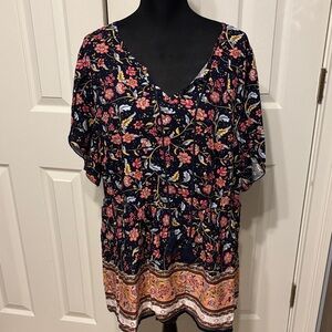BloomChic Plus Floral Top